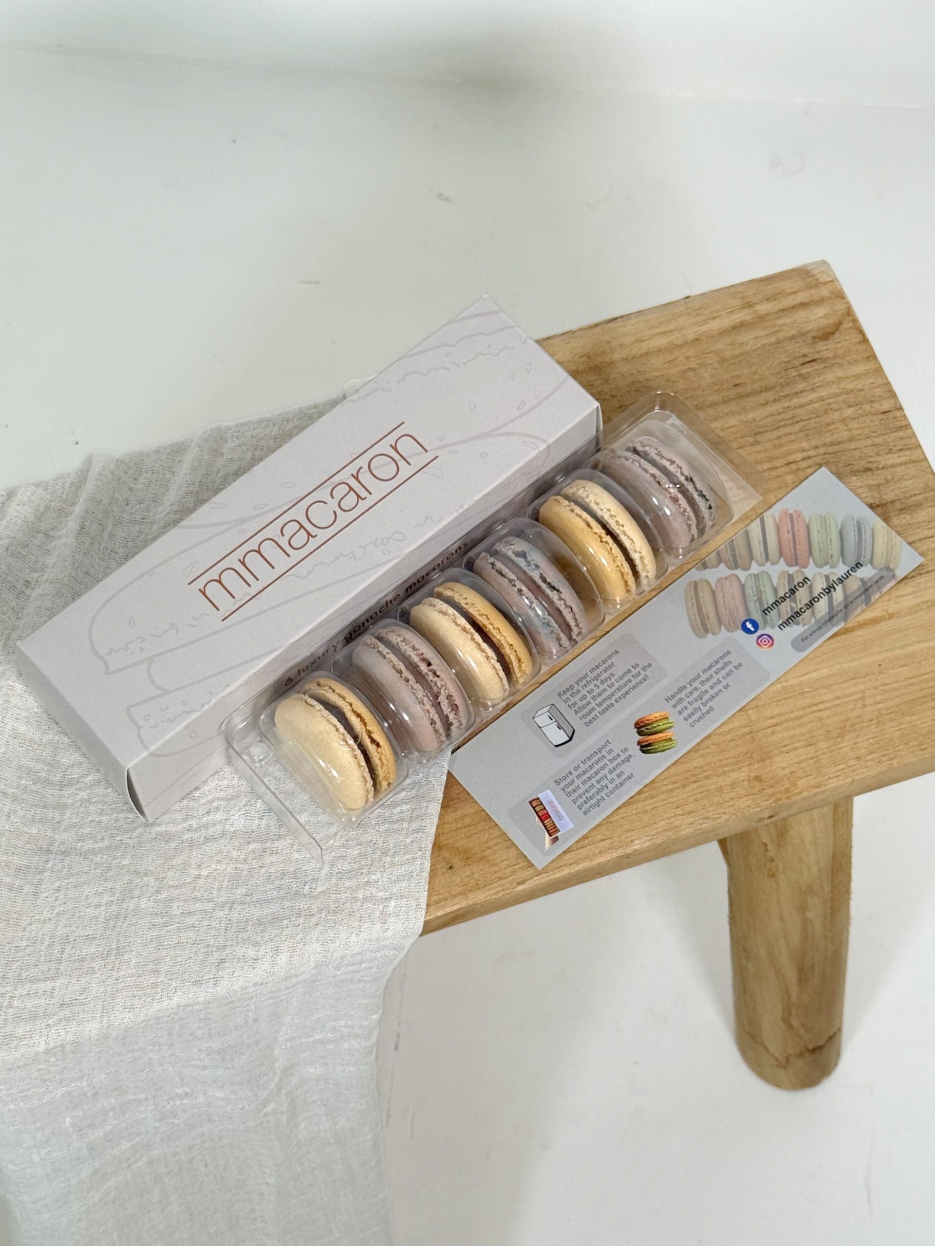 Dairy Free box of 6 macarons - Image 2